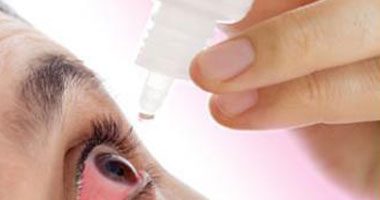 ظهور البقع الحمراء بالعين نتيجة لضعف الأوعية الدموية  