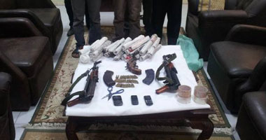 القبض على 56 شخصا بحوزتهم مواد مخدرة وأسلحة نارية خلال حملة أمنية بالجيزة