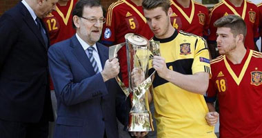 رئيس وزراء أسبانيا: رونالدو يستحق الحصول على الكرة الذهبية 2013