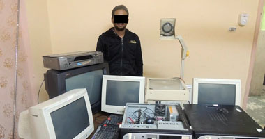 سقوط متهم بسرقة أجهزة كمبيوتر بمجمع على سليمان التعليمى ببورسعيد