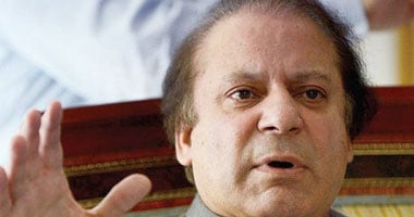 القضاء الباكستانى يقرر عدم أهلية رئيس الوزراء نواز شريف للبقاء فى منصبه