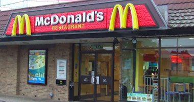 مبيعات ماكدونالدز دون التوقعات فى فبراير بسبب أوروبا