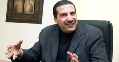 عمرو خالد يرسل برقية عزاء إلى الرئيس مبارك