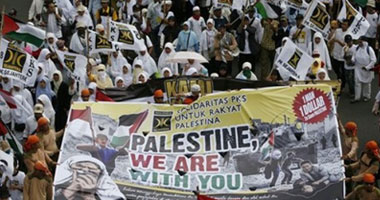 2500 اندونيسى يتظاهرون إحتجاجا على عدوان غزة