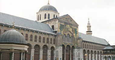 وزارة الأوقاف السورية: فتح المساجد لصلاة الجمعة فقط