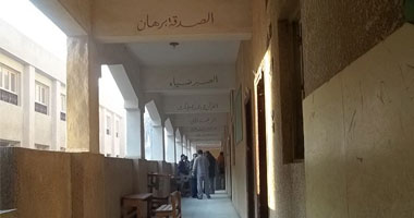 فتح لجان الاقتراع بالدائرة الأولى بالدقهلية 