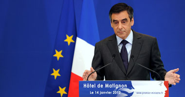 محاميا "فيون" مرشح الرئاسة الفرنسية طالبا القضاء بالتخلى عن التحقيقات