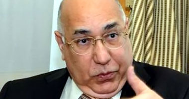 "شعبة الدخان" تطالب وزير المالية بإعادة النظر فى قانون "رد الضريبة" 