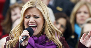 بالفيديو.. أغنية كيلى كلاركسون فى American Idol تقترب من 12 مليون مشاهدة
