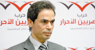 أحمد المسلمانى ينضم إلى حملة ترشيح مروان البرغوثى لجائزة نوبل