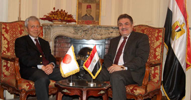بالصور.. البدوى يستقبل سفير اليابان بمقر حزب الوفد