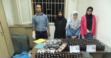 بالفيديو.. القبض على 3 فتيات من الجماعة لتشكيلهن خلية إرهابية للقيام بأعمال عنف 