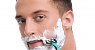 تعرف على 5 أخطار لحلاقة الذقن باستخدام صابون الوجه