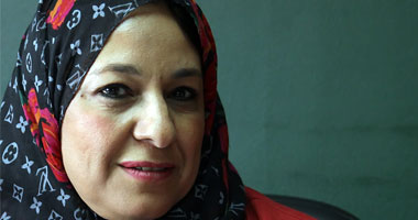 نائبة محافظ القاهرة توزع 250 بطانية على أهالى الأسمرات