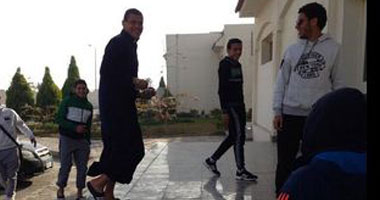 ميدو ينشر صورة لـــ"عبدالواحد السيد" بالجلابية على تويتر