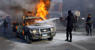 ضبط إخوانيين متهمين بإشعال النار بسيارات الشرطة فى بولاق الدكرور