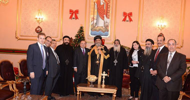 وزير الخارجية يطالب البابا تواضروس بإلقاء محاضرات بالمعهد الدبلوماسى