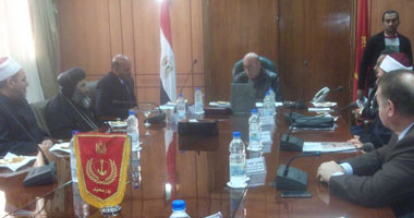 بالصور.. محافظ بورسعيد يشكل مجلس أمناء بيت العائلة 