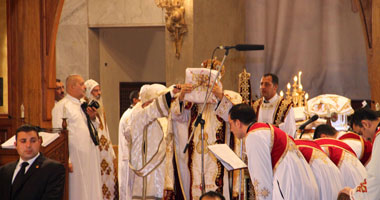 كنائس أقباط المهجر ترفع الصلاة من أجل مصر احتفالا بعيد الميلاد