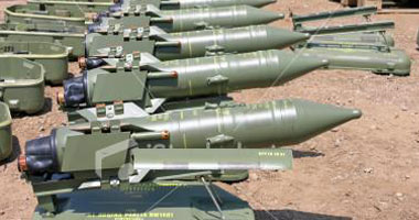 جنرال إيرانى: طهران تملك صواريخ أكثر من قدرتها على تخزينها