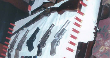 ضبط 108 هاربين وأسلحة ومخدرات فى حملة أمنية بأكتوبر