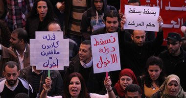 مظاهرة حاشدة بالأقصر لرفض الاستفتاء والمطالبة بتأجيله