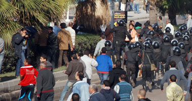 مسيرة داعمة من القائد إبراهيم فى اتجاه المجلس المحلى بالإسكندرية