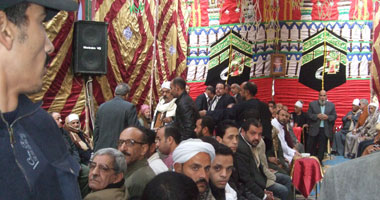 بالصور.. مديرية أمن القليوبية تنهى خصومة ثأرية بين عائلتين