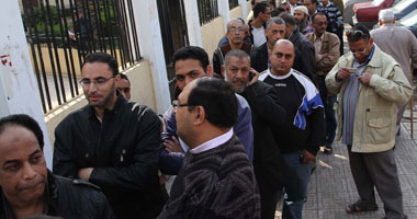 حريق مخلفات زراعية يتسبب فى تعطل التصويت بأحد لجان أسيوط