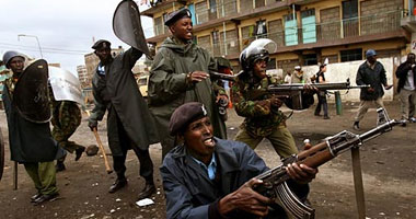 الشرطة الكينية تقتل 4 متشددين فى مداهمة لمنزل فجرا