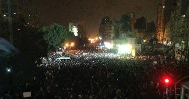 مدرعات الشرطة تحمى مئات الآلاف من متظاهرى الإسكندرية بسيدى جابر