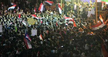 المئات من مؤيدى مرسى يتجمهرون بسيدى جابر 