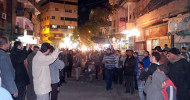 الإخوان يقطعون طريق الجيش بالسويس.. والأمن يطاردهم