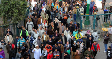 عناصر الإخوان يتجمعون بميدان الجيزة