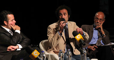 عز الدين شكرى: ثورة مصر هدفها تغيير المجتمع وليس النظام الحاكم