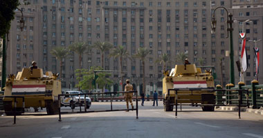 الجيش يفتح "التحرير" أمام المرور.. وانتظام الحركة فى الميدان