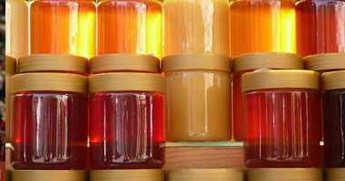 أخصائى أمراض تناسلية: تناول العسل لا يؤثر على تحليل الحيوانات المنوية