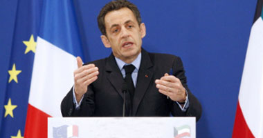 فرنسا أعلنت عدم عرقلتها لترشيح فاروق حسنى لليونسكو