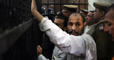 تأجيل محاكمة 36 إخوانيا بـ"اقتحام مركز شرطة فرشوط" لـ5 يناير