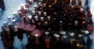 ضبط 713 زجاجة خمور من مختلفة الأنواع مهربة بالإسكندرية