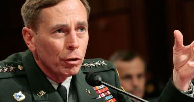 قائد القوات الأمريكية السابق فى العراق يطالب بتسديد ضربات "لداعش"