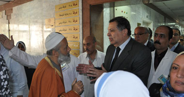 وزير الصحة يؤكد تحسن حالة مصابى المظاهرات