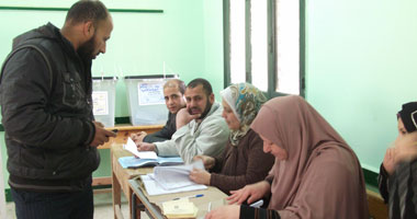 إقبال ضعيف بكفر الشيخ فى منتصف اليوم  