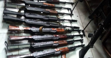 ضبط 17 قطعة سلاح فى حملة أمنية بأسيوط