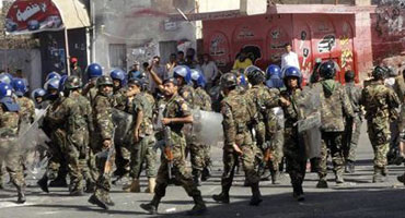 مصادر يمنية: 33 قتيلا حصيلة أولية فى تفجير انتحارى بمحافظة إب