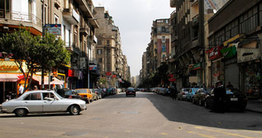 مرور القاهرة يعيد فتح شارع البستان بعد الانتهاء من تغيير تكييف مركزى