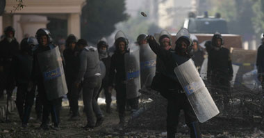 روسيا تطالب رعاياها بتجنب مناطق الاحتجاجات فى مصر