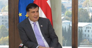 رئيس جورجيا السابق ساكاشفيلى يصل إلى أوروبا رغم تجريده من الجنسية