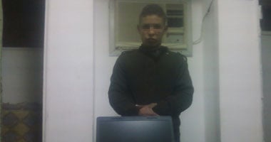 عاطل يستولى على 80 ألف جنيه من محاسب بعد صرفها من البنك