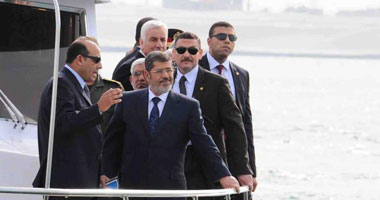 حركة "تمرد" تجمع 1650 توقيعا فى 5 ساعات لسحب الثقة من مرسى